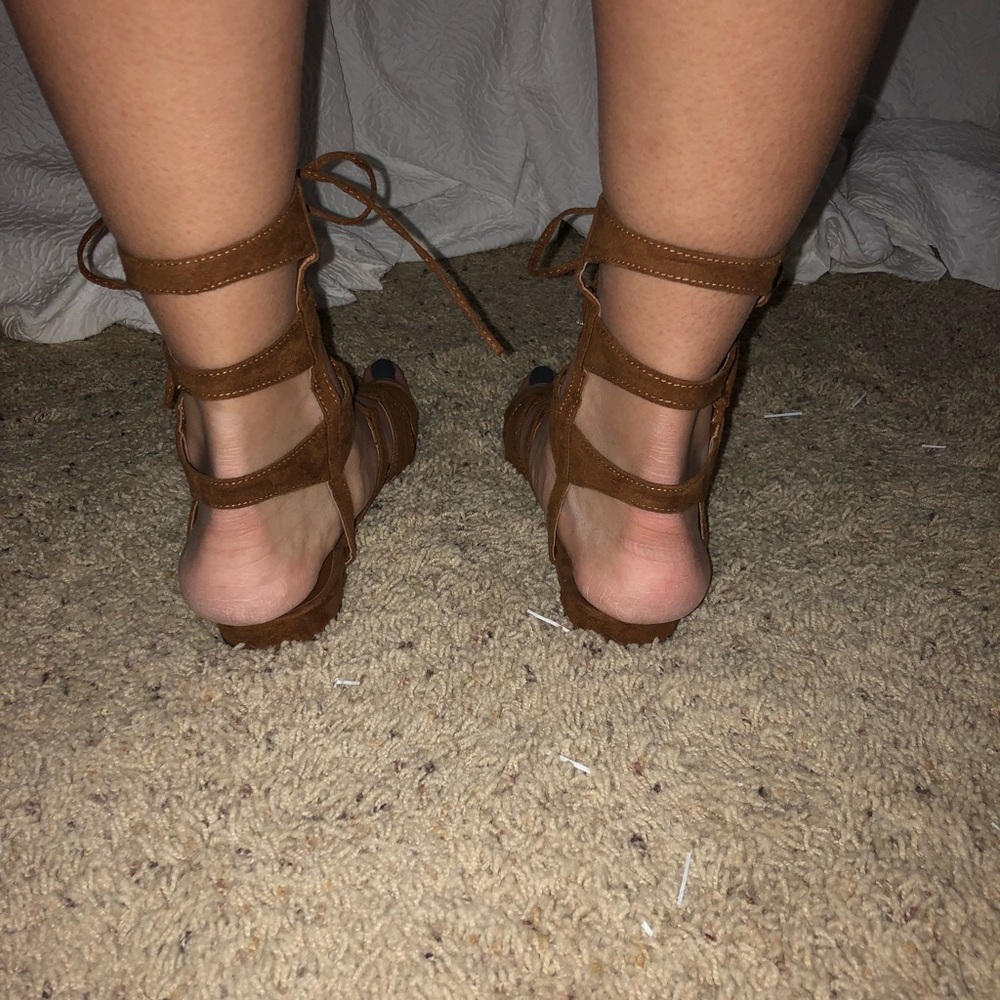 Sandals - Picture 3 of 3